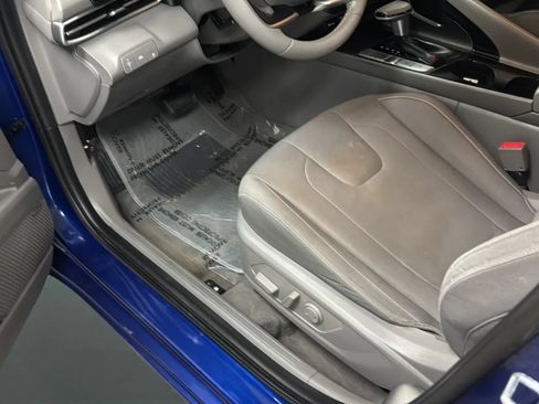 Used 2021 Hyundai Elantra SEL w/ Convenience + Premium Package FWD image 25