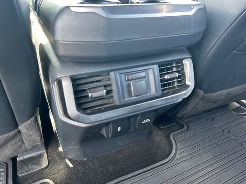 Used 2022 Ford F150 Platinum w/ Equipment Group 701A High AWD/4WD image 24