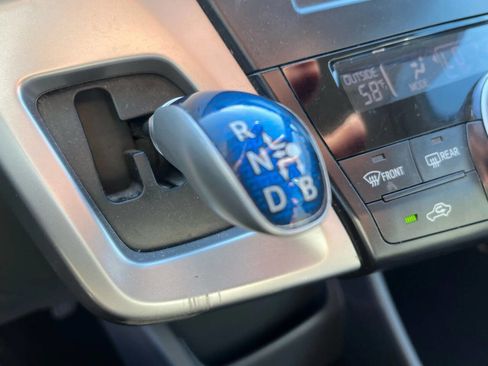 Used 2012 Toyota Prius V Two image 26