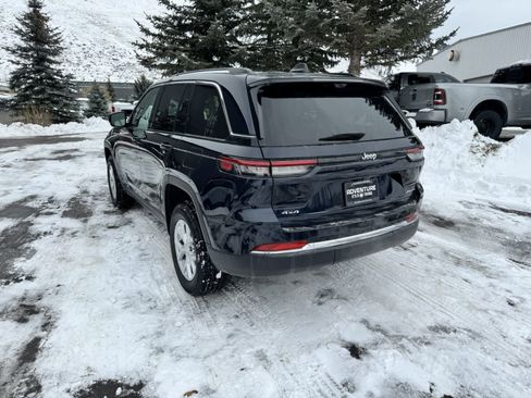 New 2023 Jeep Grand Cherokee Limited w/ Luxury Tech Group II image 10