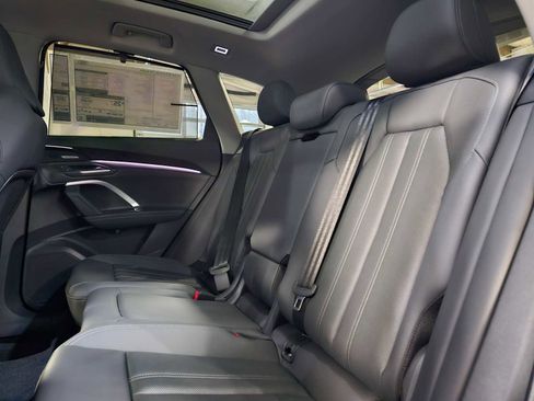New 2025 Audi Q5 Prestige image 20