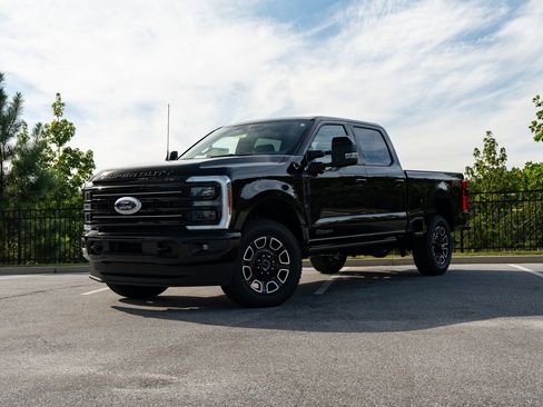 New 2026 Ford F250 Platinum AWD/4WD image 2