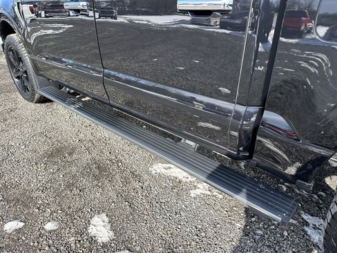 Used 2021 Ford F150 Platinum w/ FX4 Off-Road Package image 18