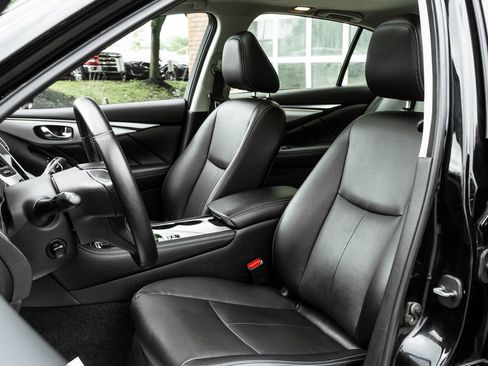 Used 2022 INFINITI Q50 Luxe AWD/4WD image 5