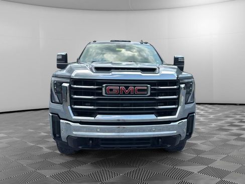 Used 2024 GMC Sierra 2500 SLT w/ SLT Premium Package AWD/4WD image 7