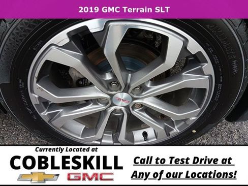 Used 2019 GMC Terrain SLT w/ Preferred Package image 13