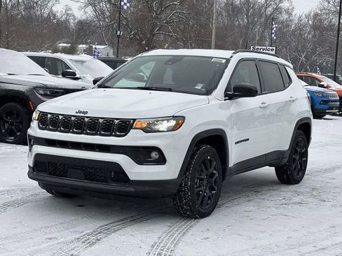 New 2026 Jeep Compass Latitude image 27