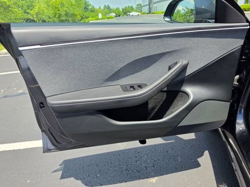 Used 2025 Tesla Model 3 Long Range RWD image 17