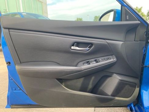 Used 2021 Nissan Sentra SV FWD image 10