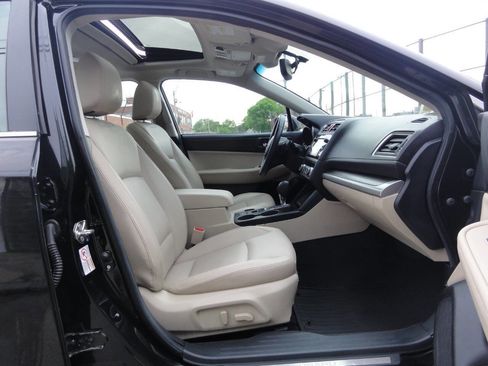 Used 2016 Subaru Legacy 2.5i Limited AWD/4WD image 11