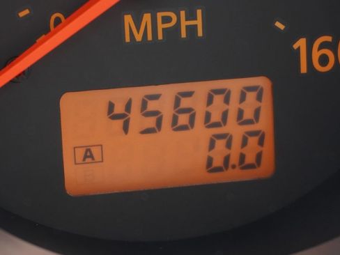 Used 2004 Nissan 350Z Enthusiast RWD image 14