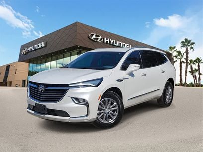 Used 2022 Buick Enclave Essence