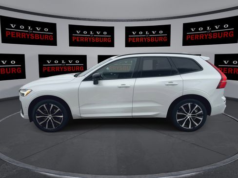 Used 2023 Volvo XC60 B5 Plus w/ Climate Package image 5