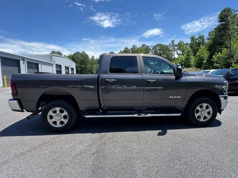 Used 2025 RAM 2500 Big Horn AWD/4WD image 4