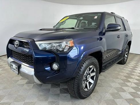 Used 2018 Toyota 4Runner TRD Off-Road Premium AWD/4WD image 9