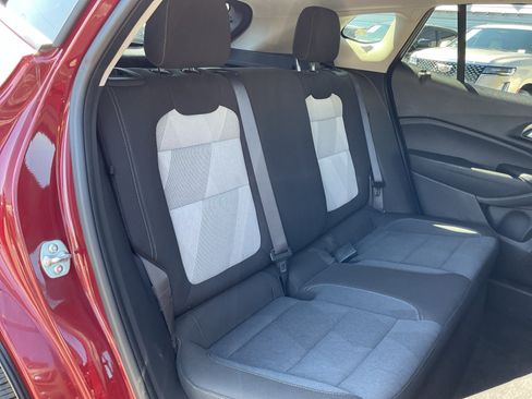 Used 2024 Chevrolet Trax LS FWD image 20
