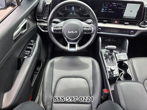 Used 2023 Kia Sportage EX FWD image 12