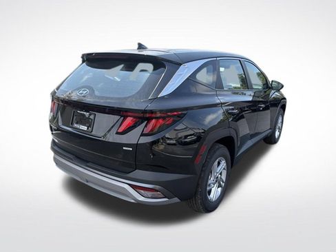 New 2026 Hyundai Tucson SE AWD/4WD image 3