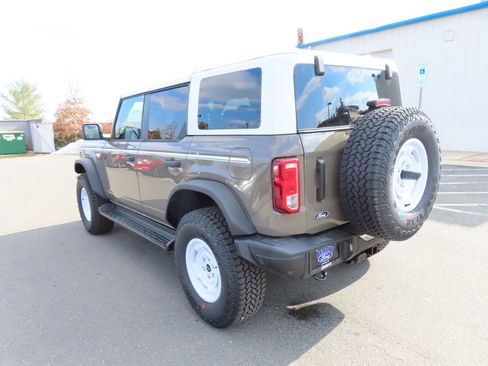 New 2026 Ford Bronco Heritage Edition image 6