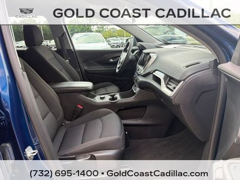 Used 2023 GMC Terrain SLE w/ Driver Convenience Package AWD/4WD image 7