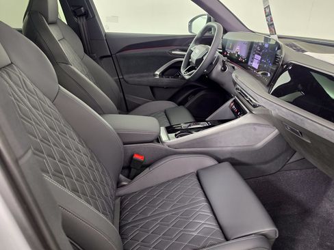 New 2026 Audi SQ5 Premium Plus AWD/4WD image 40