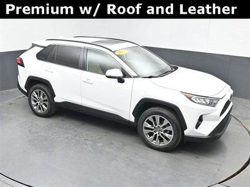 Used 2019 Toyota RAV4 XLE Premium image 1