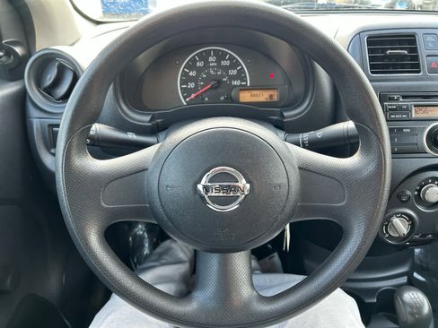 Used 2013 Nissan Versa S image 20