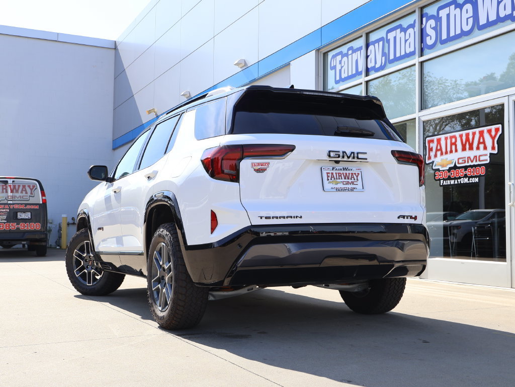 New 2027 GMC Terrain AT4 w/ Convenience Package III AWD/4WD image 37