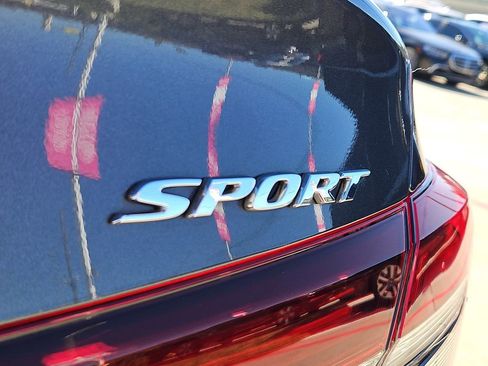 Certified 2025 Honda Civic Sport image 12