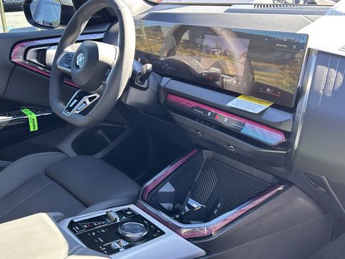 Used 2026 BMW X3 xDrive30 w/ M Sport Package image 17