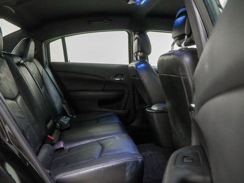 Used 2013 Chrysler 200 Limited image 33