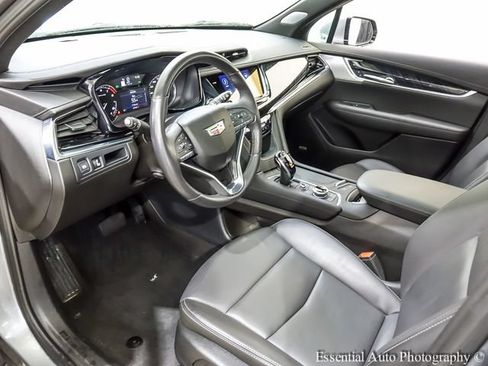 Certified 2024 Cadillac XT6 Premium Luxury FWD image 10