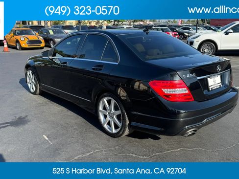 Used 2014 Mercedes-Benz C 250 Sedan image 4