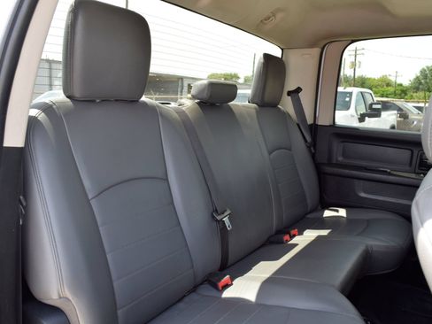 Used 2017 RAM 3500 Tradesman RWD image 20