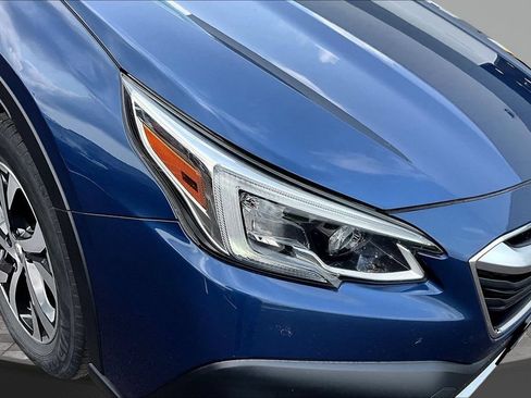 Used 2021 Subaru Outback Touring w/ Popular Package #2 AWD/4WD image 25