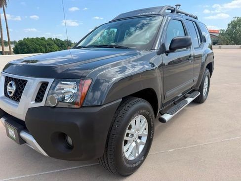 Used 2015 Nissan Xterra S w/ Value Package RWD image 11