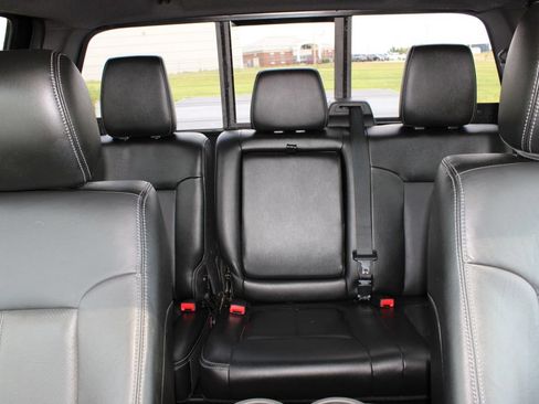 Used 2013 Ford F350 Lariat w/ Lariat Ultimate Pkg AWD/4WD image 7