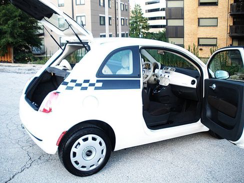 Used 2015 FIAT 500 Pop FWD image 23