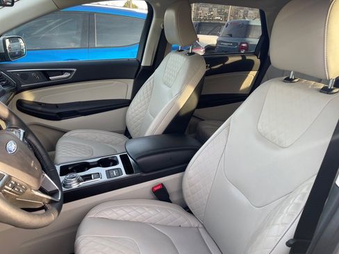 Certified 2024 Ford Edge Titanium w/ Equipment Group 301A image 3