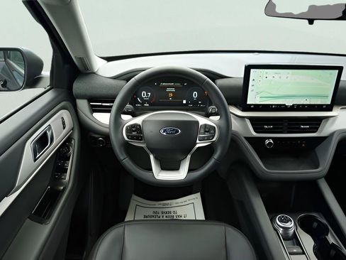 Certified 2026 Ford Explorer Active RWD image 23