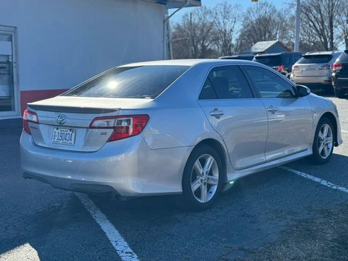 Used 2013 Toyota Camry SE FWD image 5