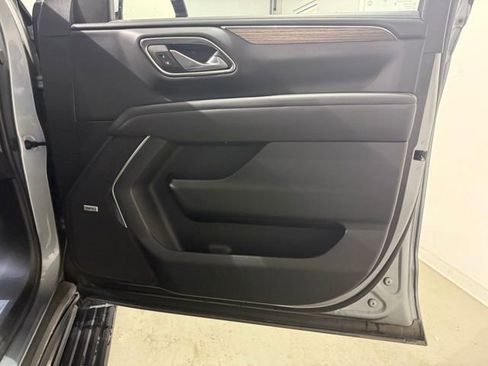 Used 2024 Chevrolet Tahoe High Country w/ Premium Package image 30