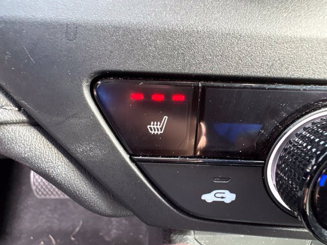 Used 2025 Honda Accord SE image 9