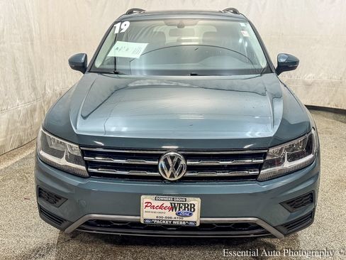 Used 2019 Volkswagen Tiguan SE w/ Panoramic Sunroof Package AWD/4WD image 5
