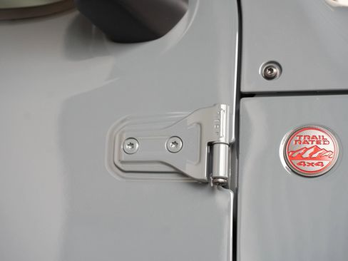 Used 2024 Jeep Wrangler Rubicon image 63