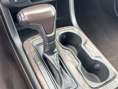 Certified 2021 GMC Canyon Denali image 16