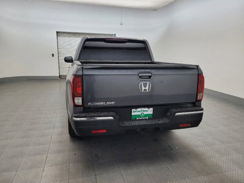Used 2017 Honda Ridgeline RTL image 6