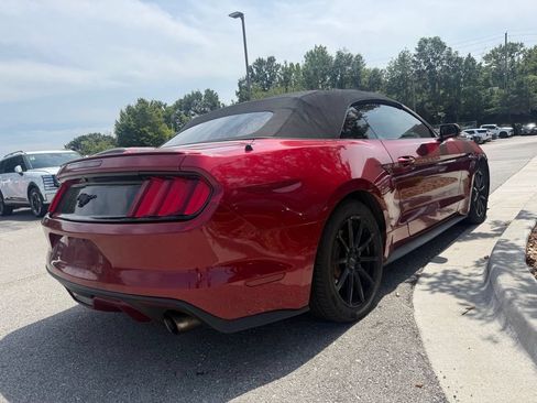 Used 2017 Ford Mustang Premium RWD image 7