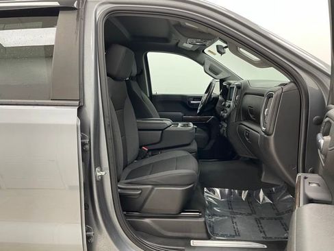 Used 2022 Chevrolet Silverado 1500 LT image 14