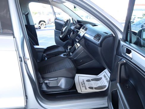 Used 2023 Volkswagen Tiguan S FWD image 35